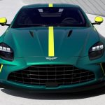 aston-martin-celebra-vitoria-com-edicao-limitada-do-vantage