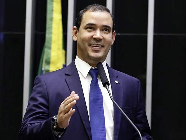 vicentinho-junior-assume-comissao-de-politica-agricola-na-frente-parlamentar-da-agropecuaria-para-o-bienio-2025-2027