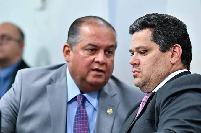 eleicao-para-nova-mesa-diretora-do-senado-sera-sabado,-dia-1o;-politicos-tocantinenses-irao-prestigiar-eduardo-gomes