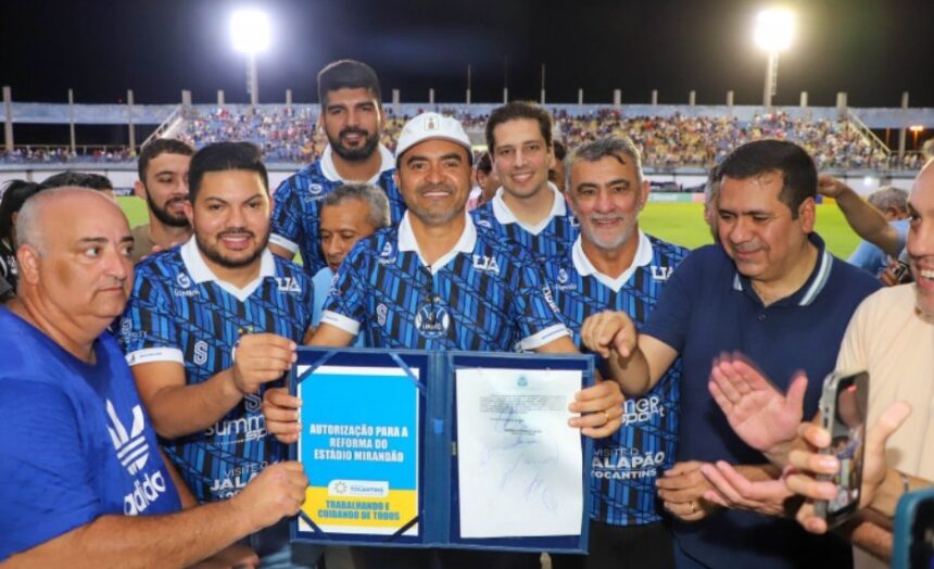 amelio-reforca-compromisso-com-o-esporte-ao-celebrar-reforma-do-estadio-mirandao,-em-araguaina