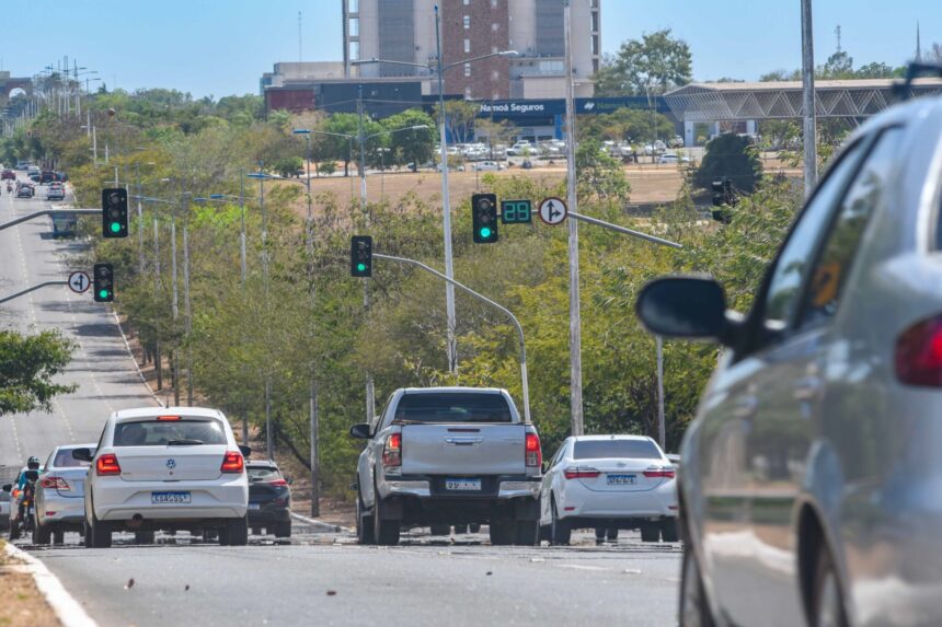 palmas-amplia-“onda-verde”-dos-semaforos-para-melhorar-fluxo-de-veiculos-na-cidade