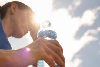 calor-intenso:-entenda-o-que-as-altas-temperaturas-causam-no-corpo