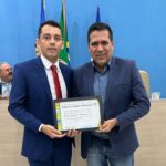 “sao-os-cidadaos-que-transformam-a-cidade”,-afirma-marcus-marcelo-ao-receber-titulo-em-santa-fe