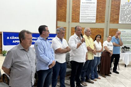 em-pedro-afonso,-eduardo-gomes-assume-intermediacao-para-resolver-situacao-da-br-235,-vai-levar-produtores-a-ministro-dia-9-e-garante-prioridade:-“nao-faz-sentido-nao-ter-uniao-total-em-torno-disso”