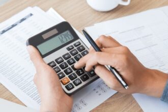 31%-dos-brasileiros-recorrem-ao-cheque-especial-mensalmente