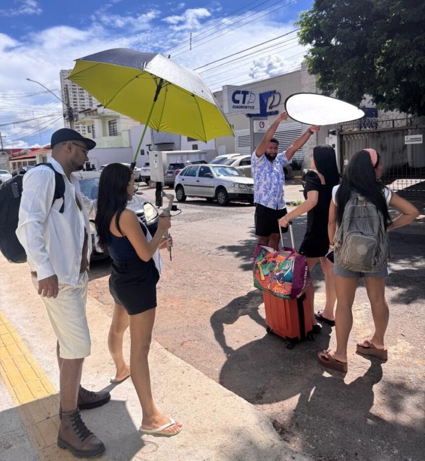 webserie-“farofeiros”-promete-muita-diversao-e-interacao-com-o-publico
