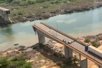 qualidade-da-agua-no-rio-tocantins,-na-regiao-da-queda-da-ponte-jk,-e-considerada-segura