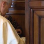 capela-e-biblioteca:-como-e-o-apartamento-papal,-reaberto-por-leao-14