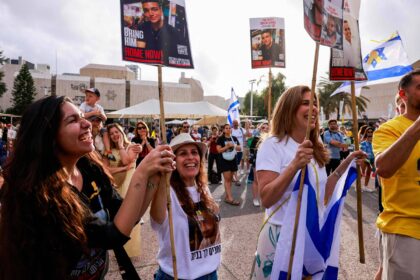 hamas-diz-que-libertou-refem-americano-em-gaza