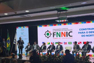 palacio-sedia-forum-da-construcao:-wanderlei-faz-apelo-a-ministro-para-que-contemple-o-tocantins-de-forma-mais-abrangente-na-habitacao