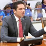 aprovado-pl-de-olyntho-que-obriga-planos-a-cobrirem-exames-pedidos-por-nutricionistas