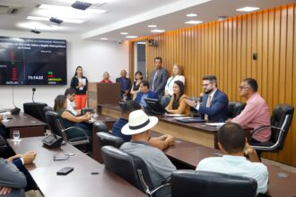 prefeitos-da-regiao-metropolitana-de-palmas-participam-de-audiencia-publica-solicitada-por-mantoan