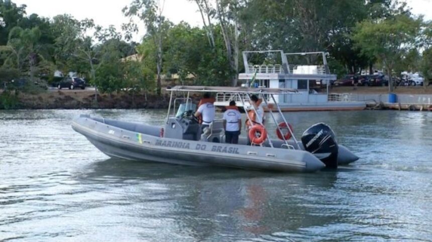 marinha-do-brasil-realiza-as-operacoes-navegue-seguro-e-travessia-segura-no-tocantins