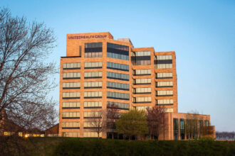 unitedhealth-mira-acordo-de-r$-5,5-bi-para-deixar-america-latina,-diz-agencia