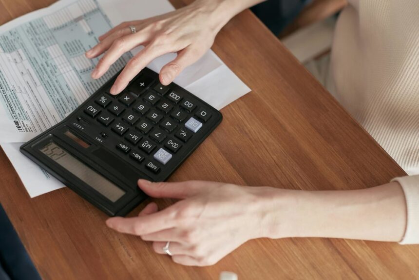 atrasou-a-entrega-do-irpf-2025?-receita-ja-esta-recebendo-declaracoes-fora-do-prazo