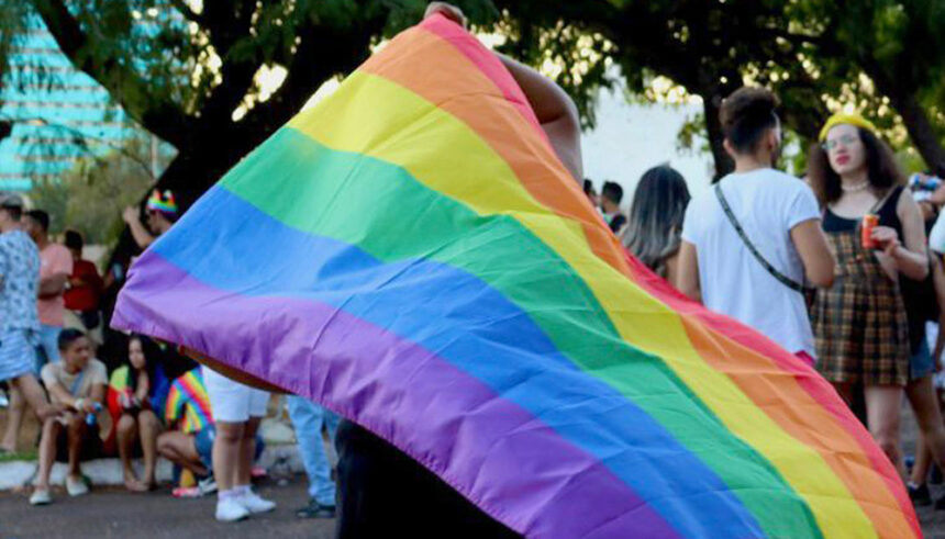 saude-de-palmas-leva-servicos-a-20a-parada-do-orgulho-lgbtqiapn+