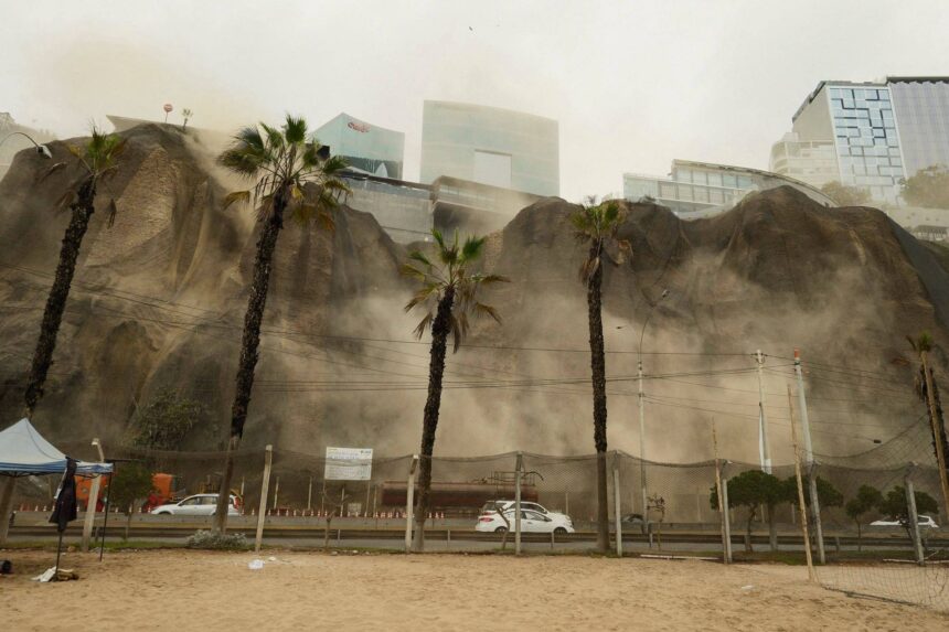 terremoto-de-magnitude-6,1-mata-um-e-provoca-deslizamentos-de-terra-no-peru;-veja-video