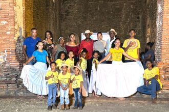 com-participacao-da-comunidade-local,-cantora-nubia-dourado-lanca-videoclipe-“roda-saia”-em-natividade-e-celebra a-cultura-tradicional-tocantinense
