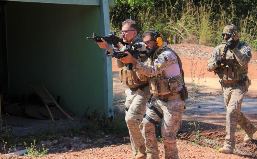 grupo-de-operacoes-taticas-especiais-realiza-treinamento-para-atualizacao-e-aperfeicoamento-das-tecnicas-operacionais