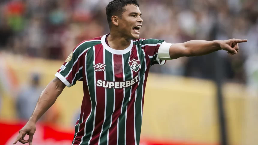 thiago-silva-faz-gol-no-final,-e-fluminense-afunda-o-juventude