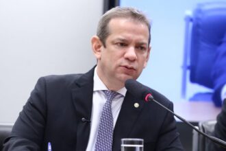 comissao-aprova-projeto-que-preve-campanhas-para-divulgar-politica-nacional-de-cuidados