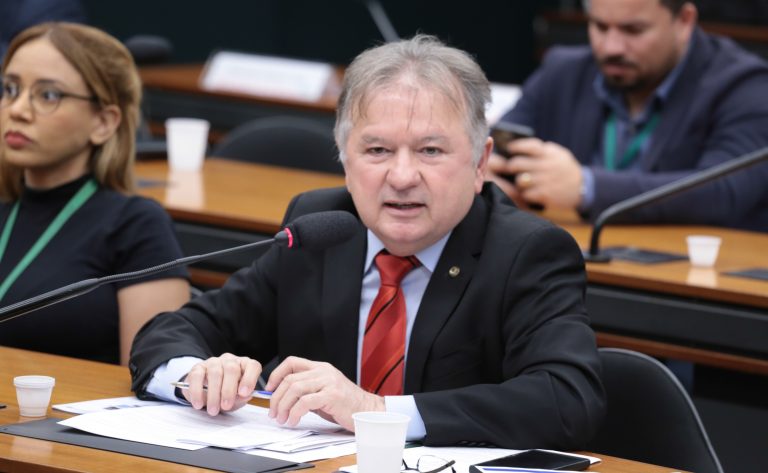 comissao-aprova-destinacao-a-fundo-habitacional-de-imoveis-obtidos-em-pagamentos-de-dividas