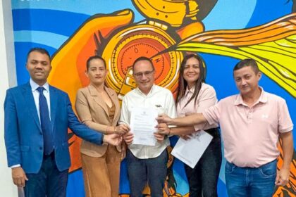 deputado-moisemar-marinho-solicita-inclusao-de-familias-de-tupirama-no-programa-luz-para-todos