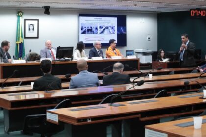 producao-de-fertilizantes-e-tema-de-seguranca-nacional,-dizem-especialistas-em-audiencia-na-camara