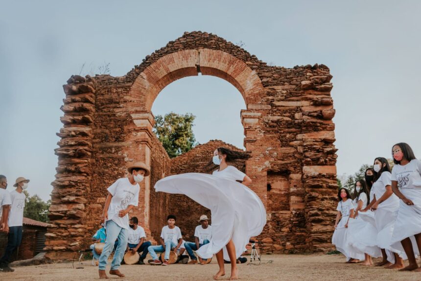 claudia-lelis-propoe-pl-para-reconhecimento-da-danca-suca-como-patrimonio-cultural-e-imaterial