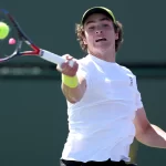 joao-fonseca-vence-por-wo-e-avanca-as-quartas-de-final-no-atp-da-basileia