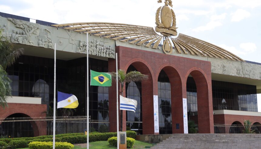 governo-decreta-luto-oficial-de-tres-dias-pela-morte-de-antonio-do-bar-e-diz:-“foi-um-grande-lider-politico”