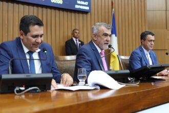 aleto-aprova-requerimentos-com-foco-em-melhorias-na-area-da-saude-em-todo-o-estado