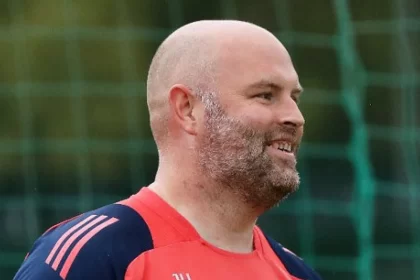 manchester-united-e-liverpool-choram-morte-de-roupeiro-aos-44-anos