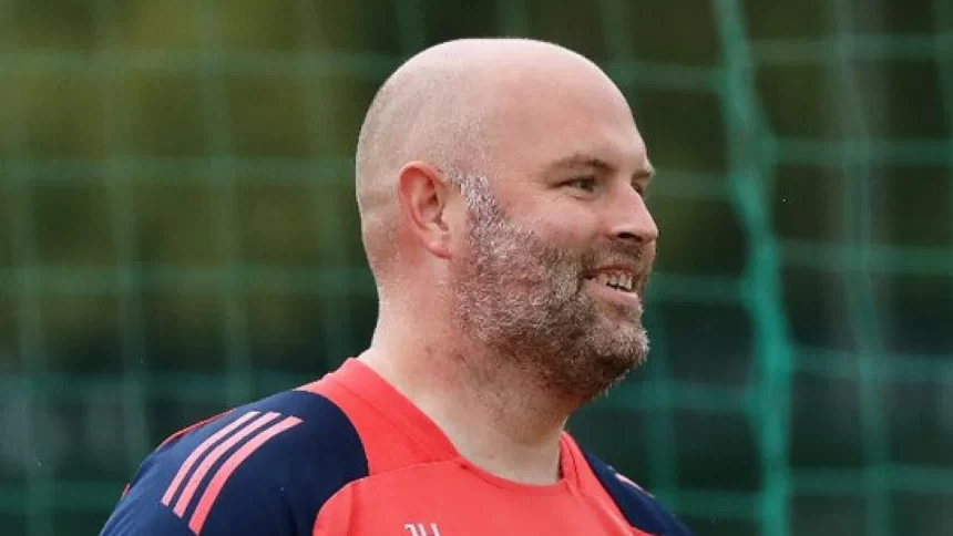 manchester-united-e-liverpool-choram-morte-de-roupeiro-aos-44-anos