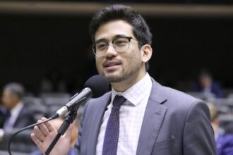 projeto-zera-imposto-de-importacao-para-compras-internacionais-de-ate-50-dolares