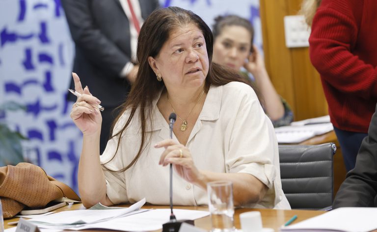 comissao-aprova-projeto-que-amplia-acesso-a-saude-mental