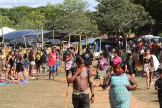 censo-aponta-que-brasil-tem-391-etnias-e-295-linguas-indigenas