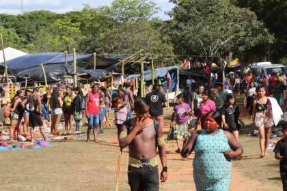 censo-aponta-que-brasil-tem-391-etnias-e-295-linguas-indigenas