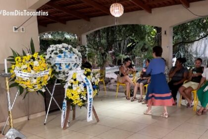 parentes-e-amigos-prestam-as-ultimas-homenagens-ao-prefeito-de-augustinopolis