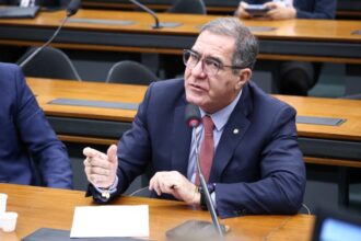 comissao-aprova-projeto-que-prorroga-emprestimos-do-fgts-para-santas-casas