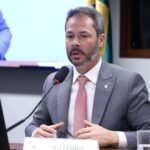 comissao-aprova-projeto-que-preve-logistica-reversa-no-descarte-de-mascaras-e-epis