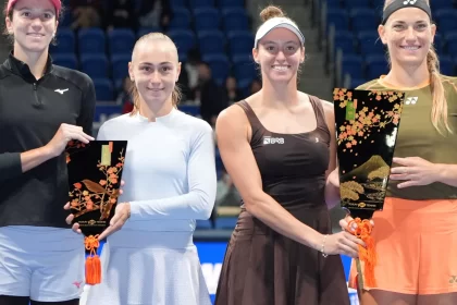 luisa-stefani-e-campea-de-duplas-do-wta-500-de-toquio-e-chega-embalada-para-a-disputa-do-finals