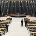 deputados-analisam-mp-que-preve-isencao-da-taxa-de-verificacao-de-taximetros;-acompanhe