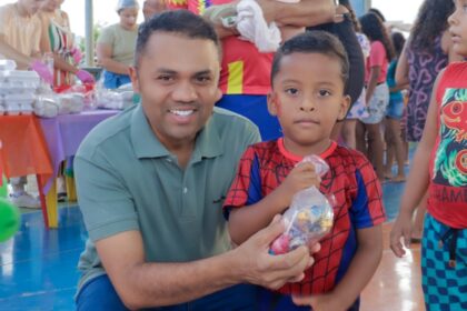 deputado-moisemar-marinho-prestigia-e-apoia-festa-do-dia-das-criancas-no-setor-morada-do-sol-ii