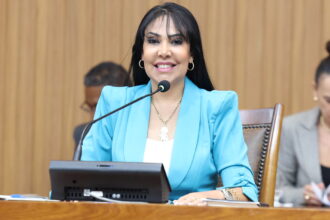 aleto-aprova-requerimento-de-janad-valcari-para-criacao-de-delegacia-da-mulher-em-alvorada