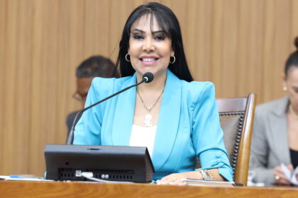 aleto-aprova-requerimento-de-janad-valcari-para-criacao-de-delegacia-da-mulher-em-alvorada