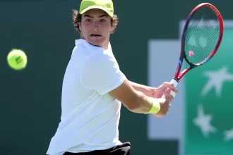 pular-torneios-esta-ajudando-agora,-diz-joao-fonseca