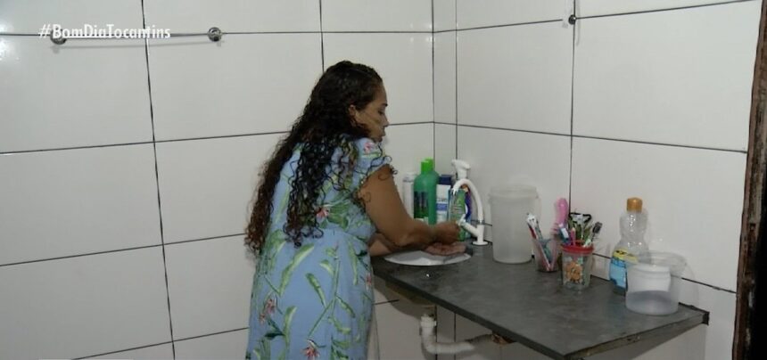 voluntarios-reformam-casa-de-mulher-que-respira-apenas-com-parte-de-um-pulmao-apos-covid-19:-‘eu-nao-teria-condicoes’