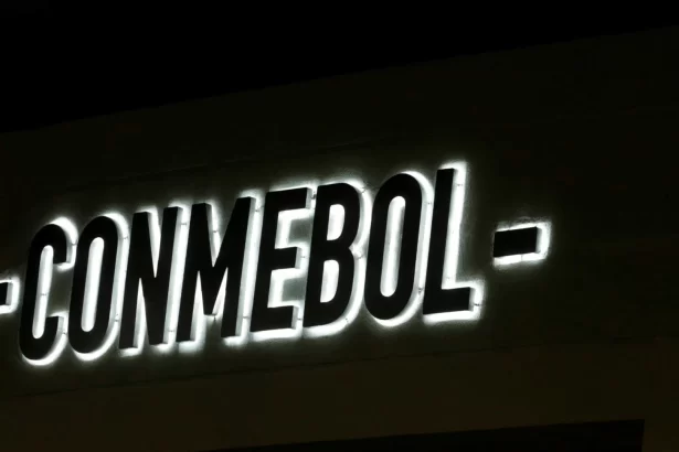 racing-‘nao-liga’-para-multa-e-aposta-em-pirotecnia-mesmo-apos-sancoes