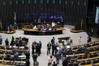 deputados-aprovam-fim-de-limitacao-orcamentaria-para-pagamento-do-seguro-defeso